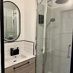 Le Cocon De Lena - Au Pied Des Pistes Appartement *